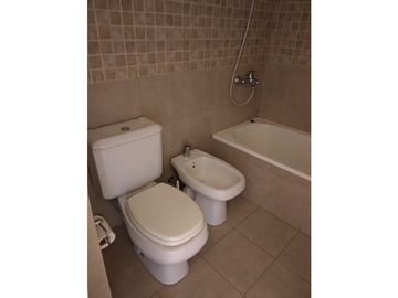 VENDO DEPARTAMENTO 2 DORMITORIOS c/ Cochera - Micro Centro Posadas