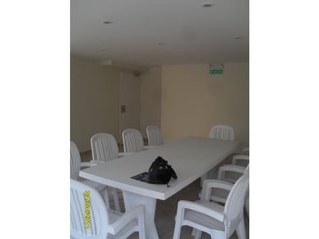 VENDO DEPARTAMENTO 2 DORMITORIOS c/ Cochera - Micro Centro Posadas