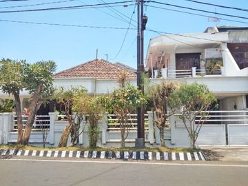 Rumah 2 Lantai Luas 277 di Kalpataru Sukarno Hatta Malang
