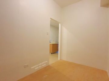 1BR Prime Condo in Commonwealth