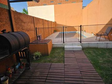Duplex en venta en Barrio Luna