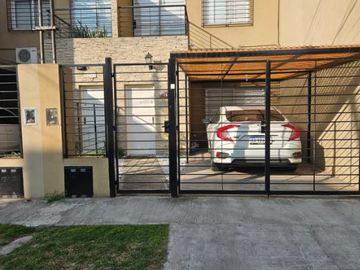 Duplex en venta en Barrio Luna