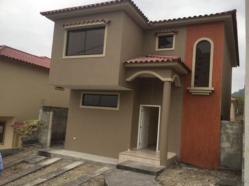 Casa - Vía a la Costa