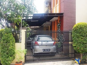 RUMAH DI BUAHBATU CIJAURA BANDUNG DEKAT GERBANG TOL