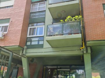 Departamento 4 ambientes c/cochera y baulera - Belgrano Chico