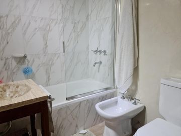 Departamento 4 ambientes c/cochera y baulera - Belgrano Chico
