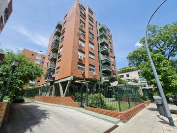 Departamento 4 ambientes c/cochera y baulera - Belgrano Chico