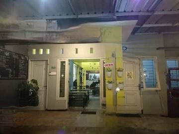 Rumah Untuk Cafe Di Poros Merjosari Dekat Uin