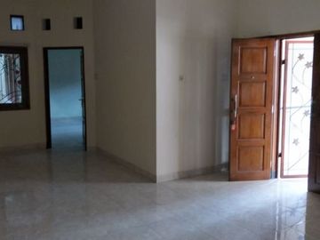 Dijual Rumah Dalam Perum Di Ngaglik