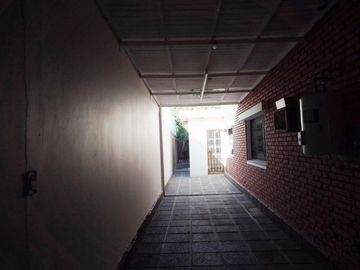 CALLE ITALIA, Bº TRAPICHE