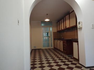 CALLE ITALIA, Bº TRAPICHE