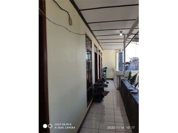 Dijual cepat Rumah Kost 12 kamar 3 lantai strategis Dago Bandung