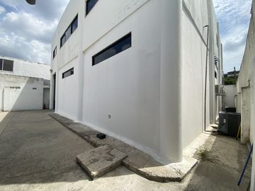 local en arriendo en el porvenir. Cod A94658