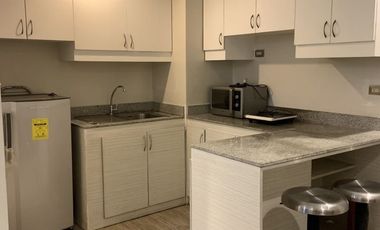 FOR LEASE! Spacious Studio in Eastwood Lafayette 2!