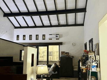Dijual Rumah Bagus Strategis Harga Menarik Di Bintaro Sektor 3A