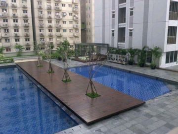 The Oak Tower Apartment