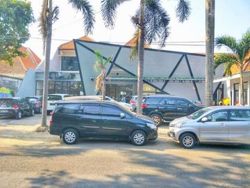 *Jual/Sewa Rumah Usaha Jl. KAPUAS Ex Kantor di Pusat Kota Surabaya*