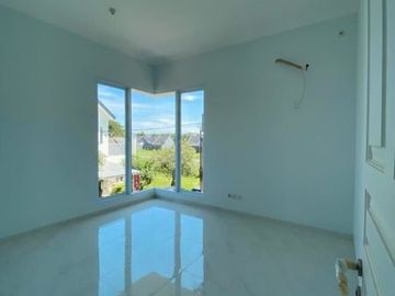 DIJUAL Rumah 2 Lantai Baru Gress, Modern Minimalis, Luas dan Siap Huni *MH