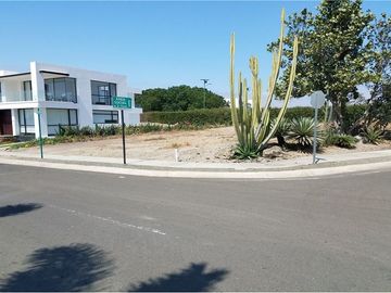 Terreno de venta en Montecristi zona  Sur