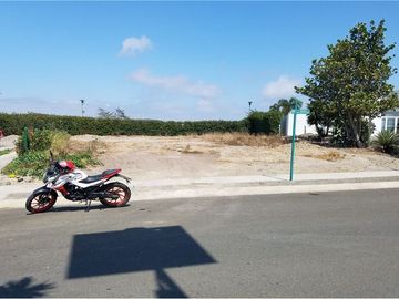 Terreno de venta en Montecristi zona  Sur