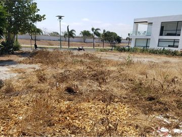 Terreno de venta en Montecristi zona  Sur
