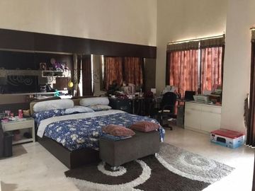 Rumah Villa Bukit Regency Pakuwon Indah Lux Minimalis