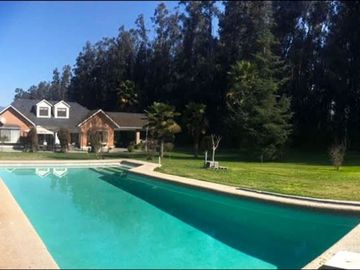 Preciosa casa en parcela de 4d/4b + Quincho en Carampangue