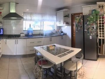 Preciosa casa en parcela de 4d/4b + Quincho en Carampangue