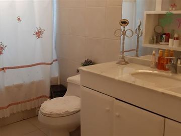 Preciosa casa en parcela de 4d/4b + Quincho en Carampangue