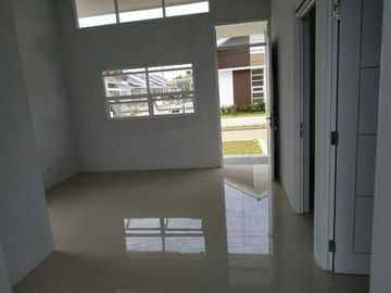 VIEW GUNUNG MANGLAYANG RUMAH BARU SIAP HUNI DI BANDUNG UTARA
