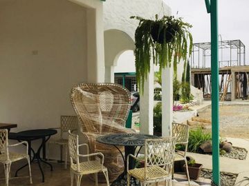 SE VENDE HOTEL DE PRIMERA EN MANGLARALTO - MONTAÑITA (DE OPORTUNIDAD)
