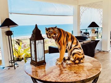 SE VENDE HOTEL DE PRIMERA EN MANGLARALTO - MONTAÑITA (DE OPORTUNIDAD)