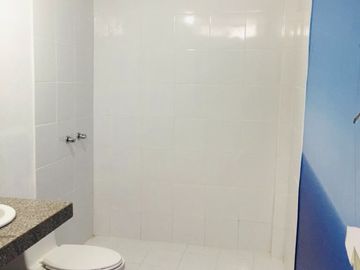 SE VENDE HOTEL DE PRIMERA EN MANGLARALTO - MONTAÑITA (DE OPORTUNIDAD)