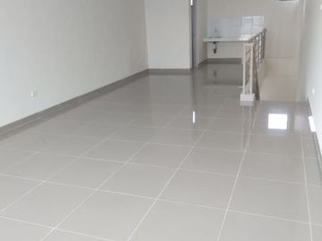 RUKO ANIVA GADING SERPONG DISEWAKAN BRAND NEW 2 LANTAI