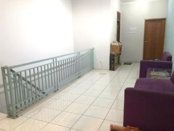 Rumah di Cempaka Putih Barat, Jakarta Pusat. Siap huni