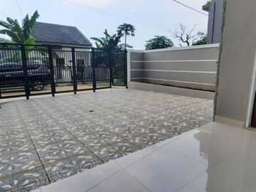 Rumah 2 Lantai di Jatiasih Bekasi Carport 2 Mobil Akses dekat Toll