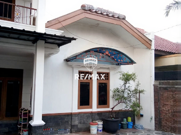 Dijual Rumah 2 Lantai Jagakarsa Bisa 4 Mobil Jaksel