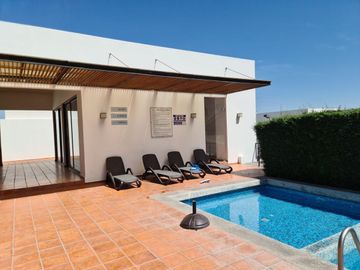 Hermosa Casa en Punta Esmeralda, Planta Baja, 3 Recamaras, Alberca..