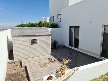 Hermosa Casa en Punta Esmeralda, Planta Baja, 3 Recamaras, Alberca..