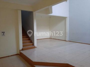 Rumah 2 Lantai Griyo Mapan Sentosa Sidoarjo - Rm158apd