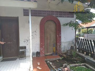 Rumah Besar Dalam Komplek Salendro Turangga Buahbatu Bandung | IWANSETIAWAN
