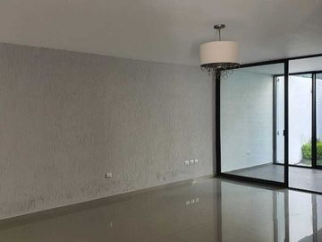 CASA EN VENTA EN LA PALOMA AL NORTE