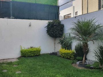 CASA EN VENTA EN LA PALOMA AL NORTE