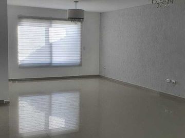 CASA EN VENTA EN LA PALOMA AL NORTE