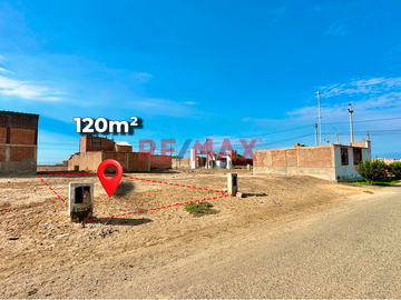 Venta De Terreno En Urb 7 De Agosto