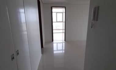ONE WILSON SQUARE CONDOMINIUM SAN JUAN CITY
