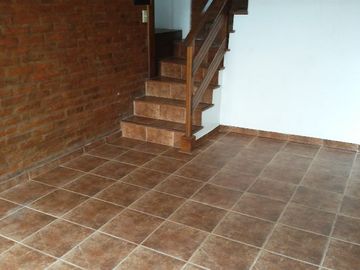 Duplex en venta en Ezpeleta Este