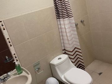 HERMOSA RESIDENCIA CON ALBERCA