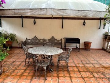 HERMOSA RESIDENCIA CON ALBERCA