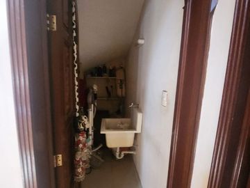 CASA EN VENTA EN PUERTA DE HIERRO